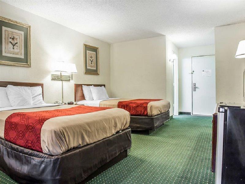 Econo Lodge Inn And Suites Dentsville Dış mekan fotoğraf